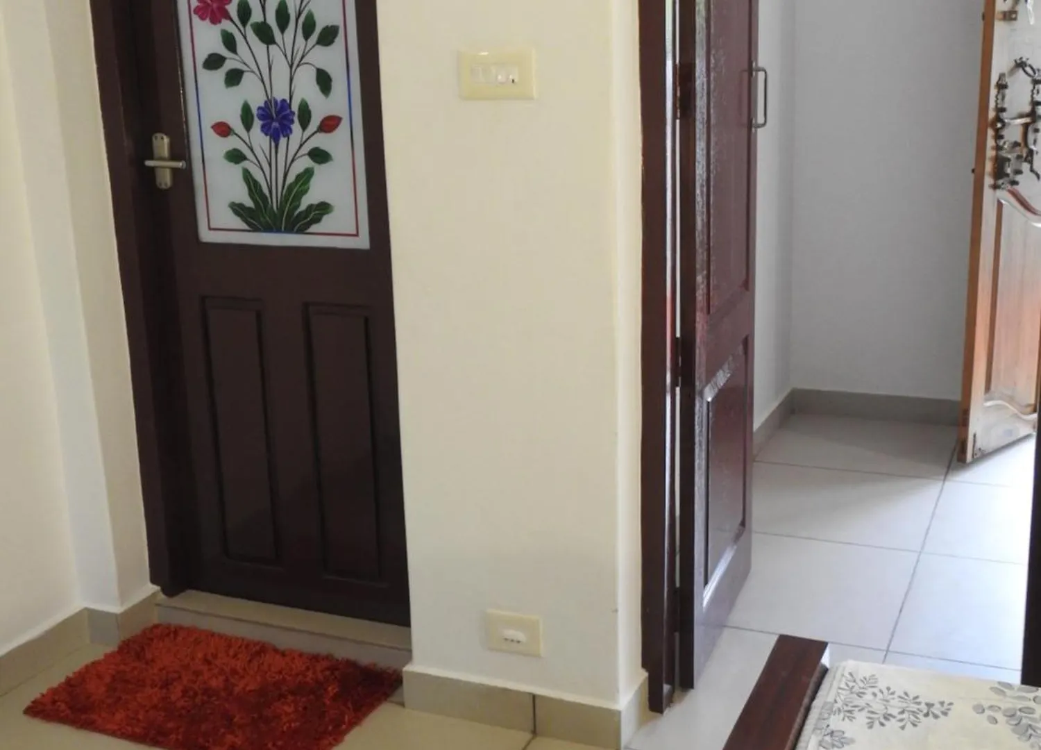 Shoreline Marari Beach Villa At Golden Beach Mararikulam Alappuzha Couette-café