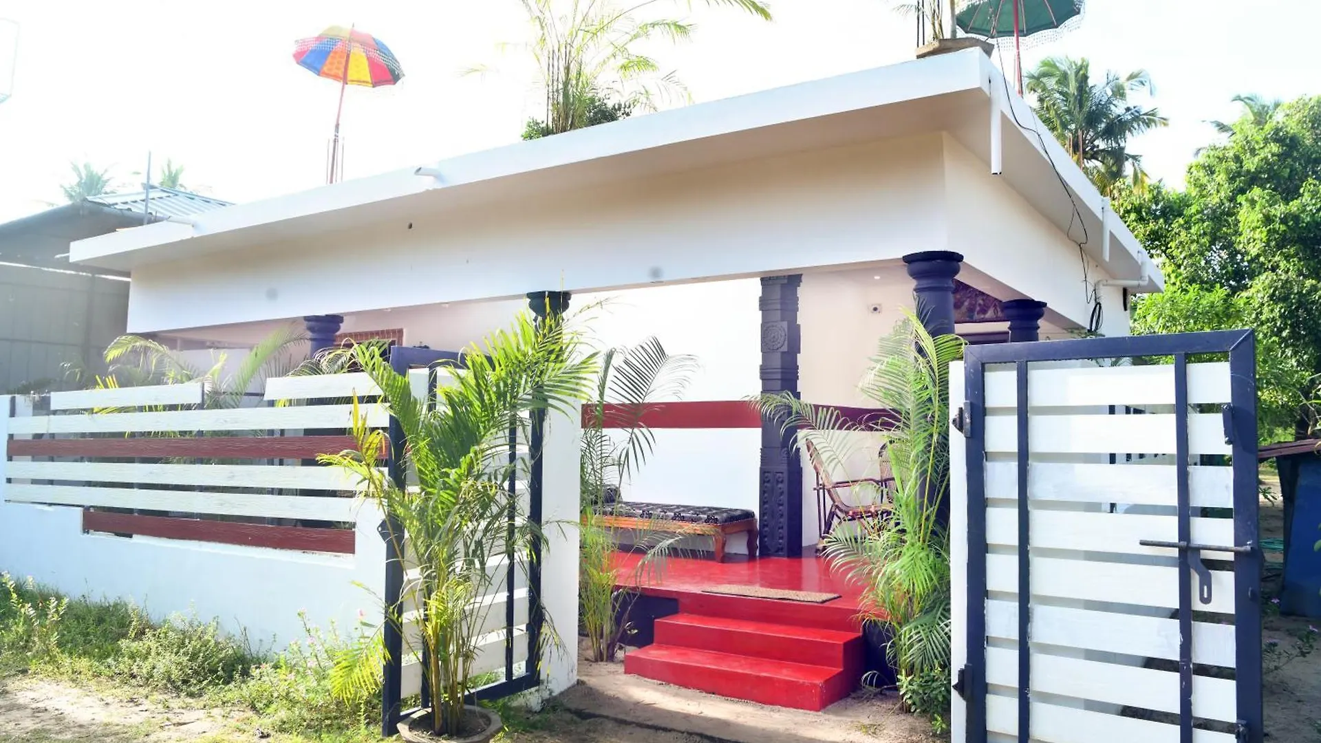 Shoreline Marari Beach Villa At Golden Beach Mararikulam Alappuzha 0*,